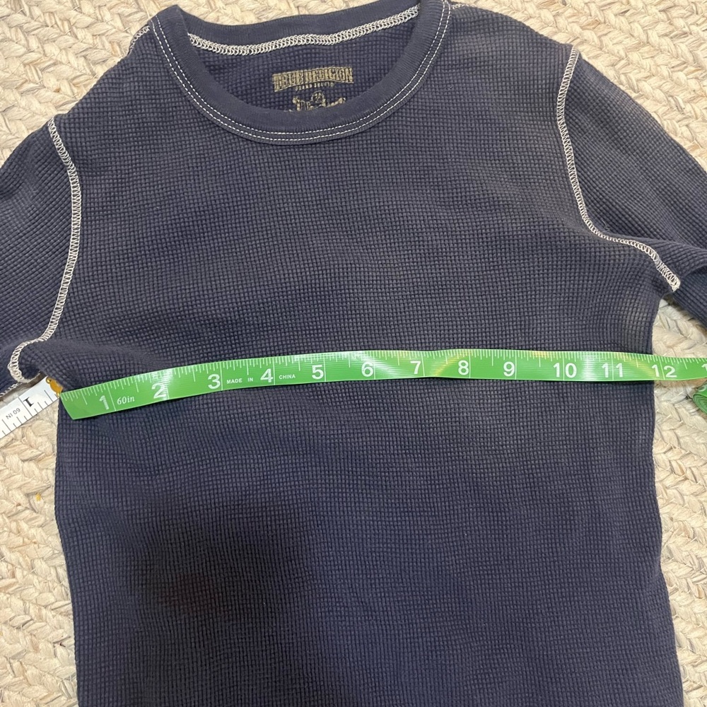 True Religion Long Sleeve large boys Thermal Waffle  Shirt Sz M - Picture 4 of 4